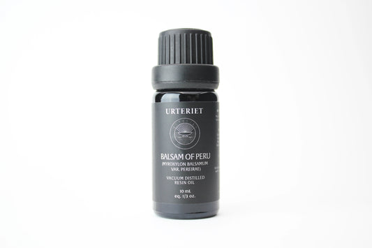 Balsam of Peru (Myroxylon Balsamum Var. Pereire) resin distillate 