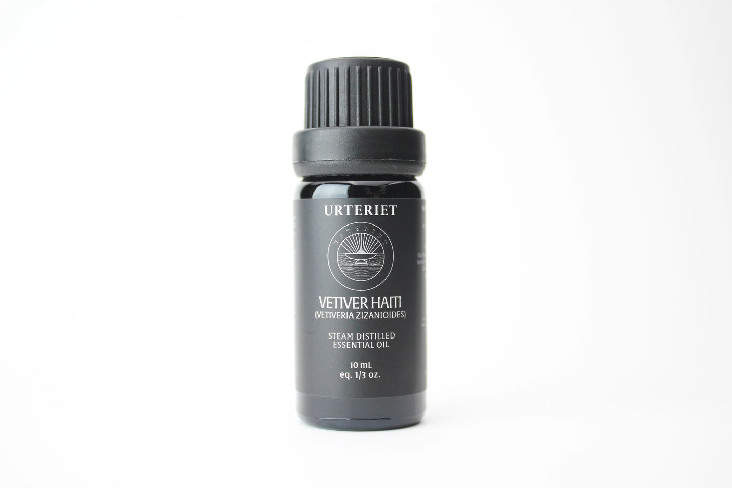 Haitian Vetiver (Vetiviria Zizanioides) essential oil 